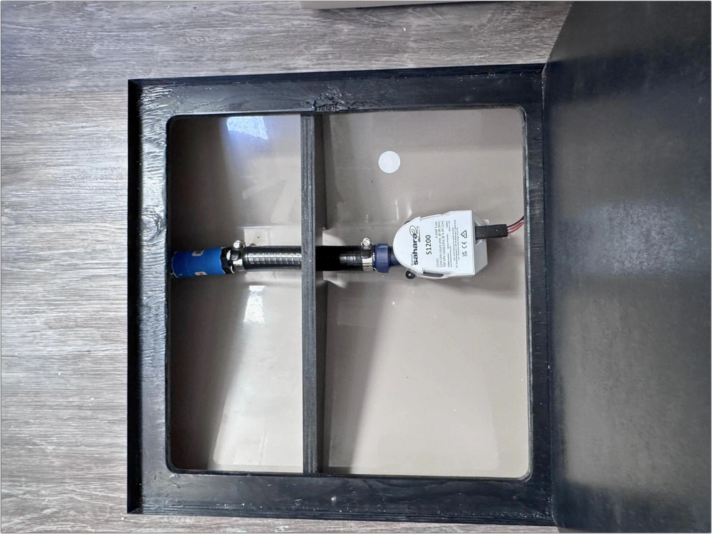 2025 Sea Ray Sundancer 320 alt