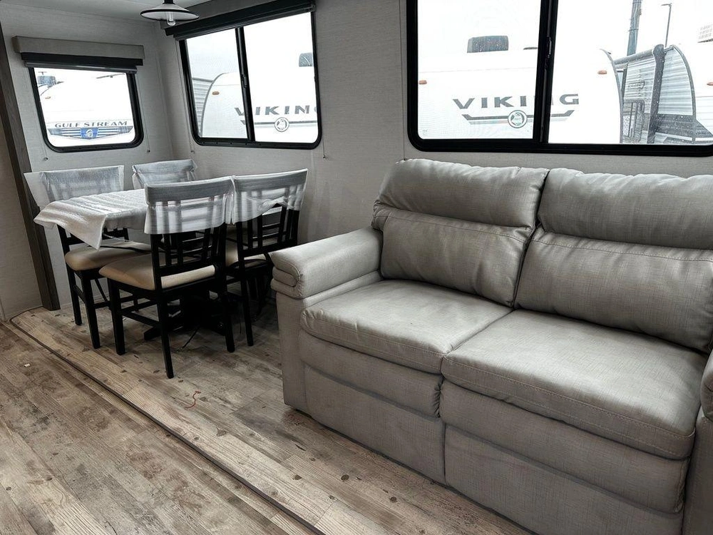 2025 Gulf Stream Envision 28bbs