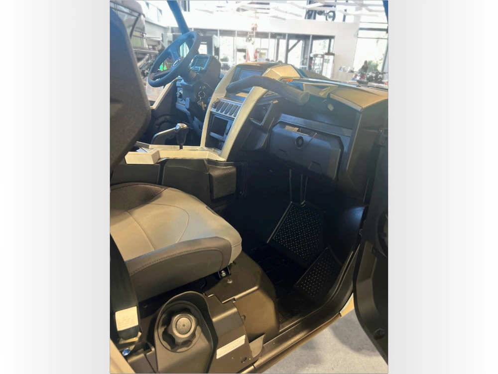 2024 Yamaha Wolverine Rmax4 1000 Eps Le $3,000 Rebate Included alt