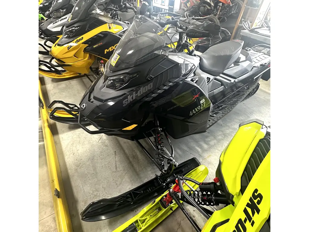 2023 Ski-Doo RENEGADE 850 X