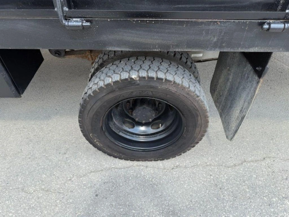 2015 Ford F-550 Super Duty Drw Flat Deck alt