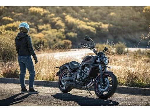 Kawasaki Vulcan S 2025 alt