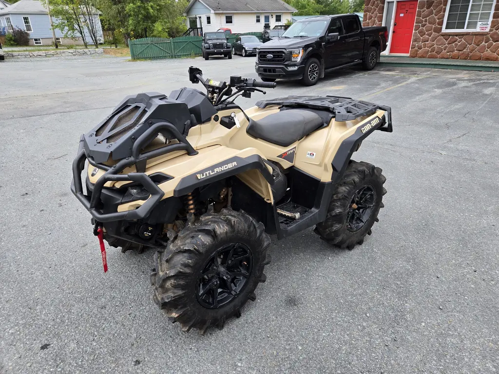 2023 Can-Am OUTLANDER 850 X MR