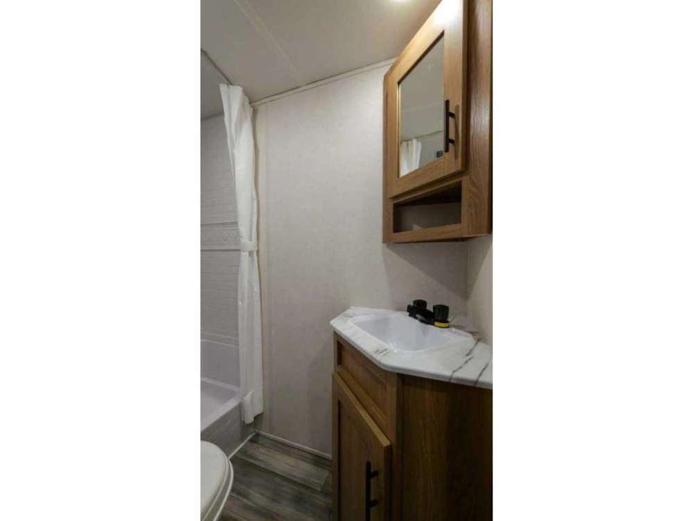 2023 Prime Time Avenger 27bbs alt