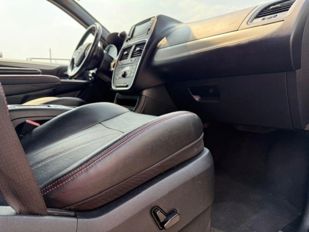 2020 Dodge Grand Caravan Gt alt