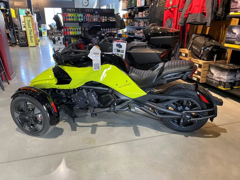 2022 Can-Am Spyder F3 SE S