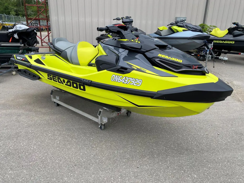 2019 Sea-Doo/BRP RXT-X 300 WITH SOUND