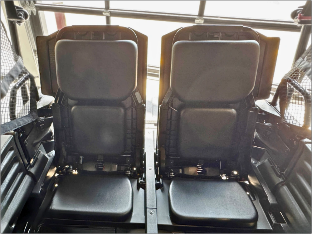 2025 Honda Pioneer 700 - 4p Dlx $500 Rebate alt