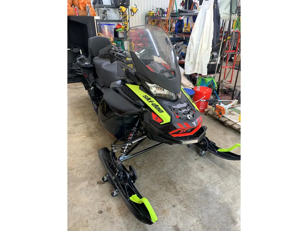 2019 Ski-Doo RENEGADE X 900 TURBO