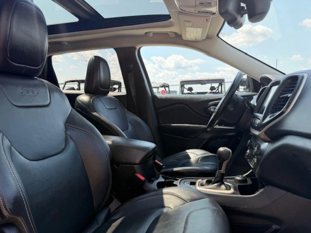 2014 Jeep Cherokee Limited 4x4 alt