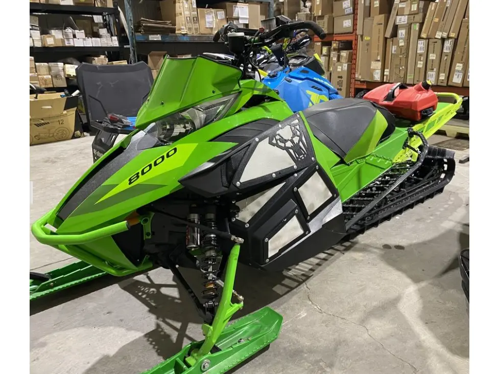 2016 Arctic Cat M 8000 LIMITED ES