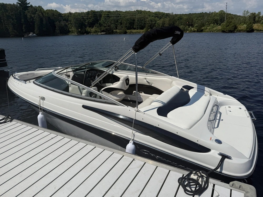 2011 Crownline 21' Mercruiser 350 Mag alt