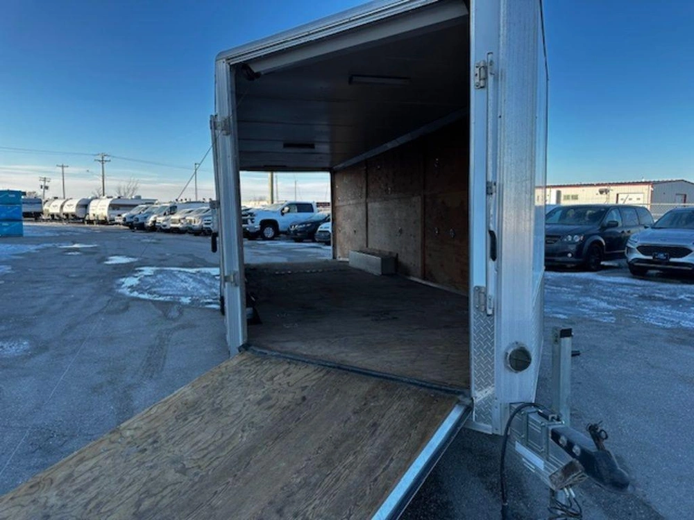 2006 Newmans Sled V Nose alt