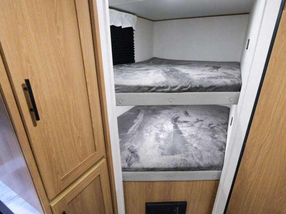 2023 Prime Time Avenger 27bbs alt