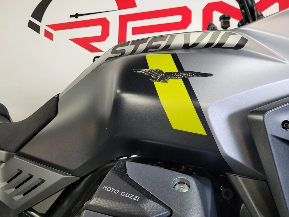 Moto Guzzi Stelvio 2025 alt