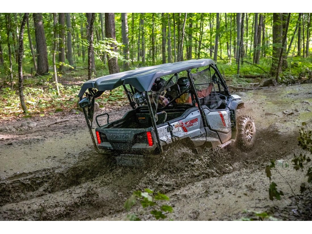 Honda Pioneer 1000 5 Places Trail Edition Spéciale 2025 alt