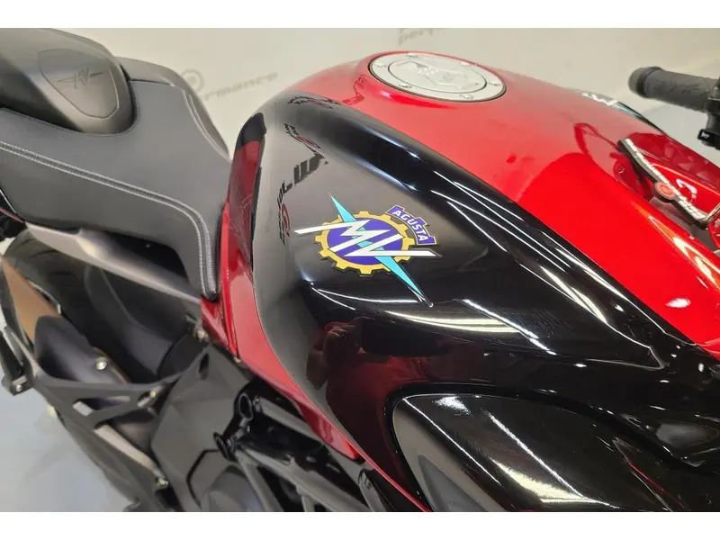 2024 MV Agusta BRUTALE 800 RR thumbnail 3