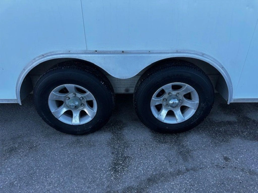 2006 Newmans Sled V Nose alt