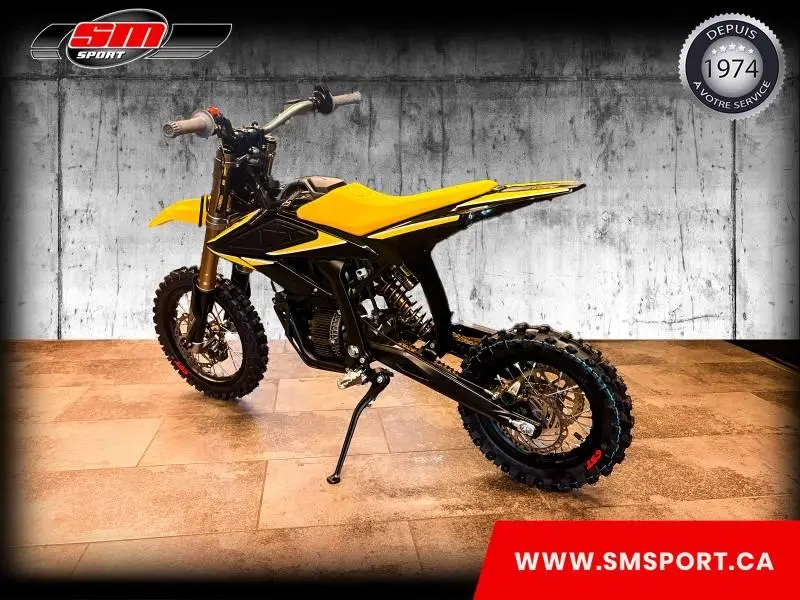 Surron Hyper Bee 2025