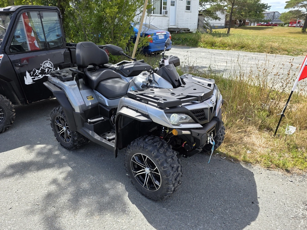 2021 Cfmoto Cforce 800 Xc alt