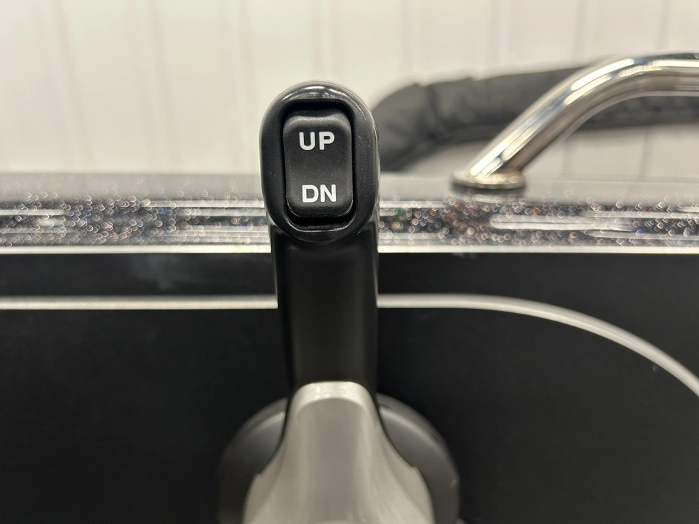 2021 Skeeter Solera 189 alt