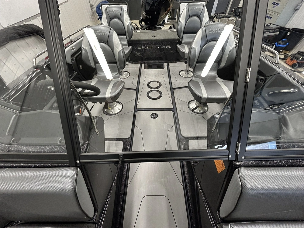 2021 Skeeter Solera 189 alt