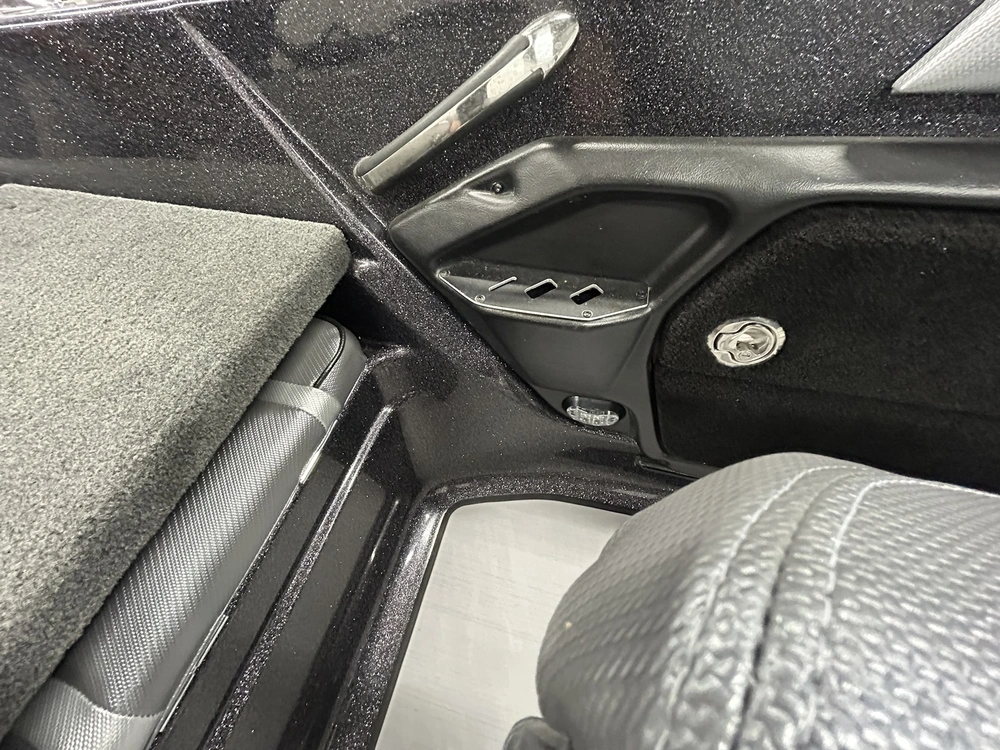 2021 Skeeter Solera 189 alt