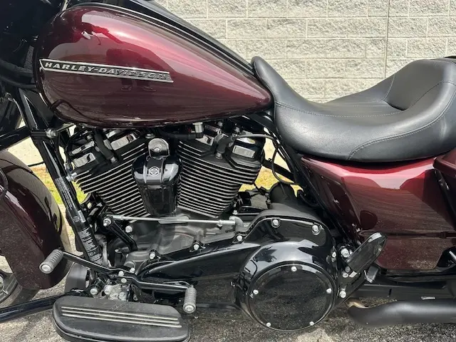 2018 Harley-Davidson FLHXS Street Glide SpecialFLHXS