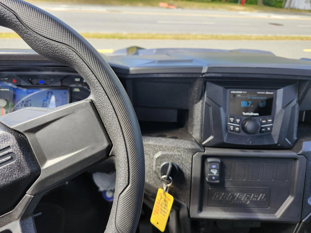 2025 Polaris General Xp 1000 Premium - Granite Gray Concession 5 Étoiles Rive-sud Qc alt