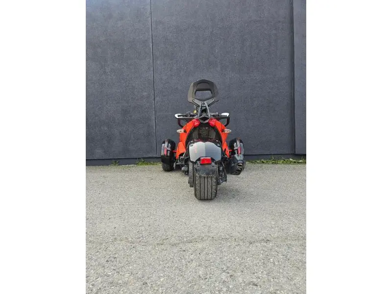 2014 Can-Am RS-S SE5