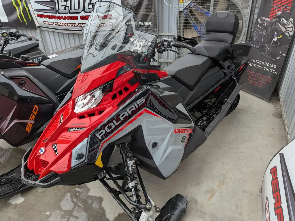 2025 Polaris ProStar S4 INDY Adventure 137