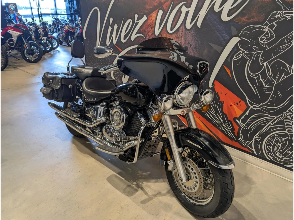 Yamaha V-star 1100 2003 alt
