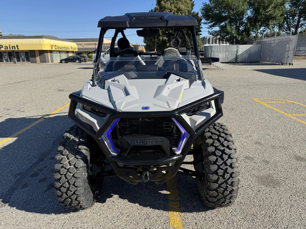 2022 Polaris Rzr Trail Ult - Ghost Gray Ultimate alt