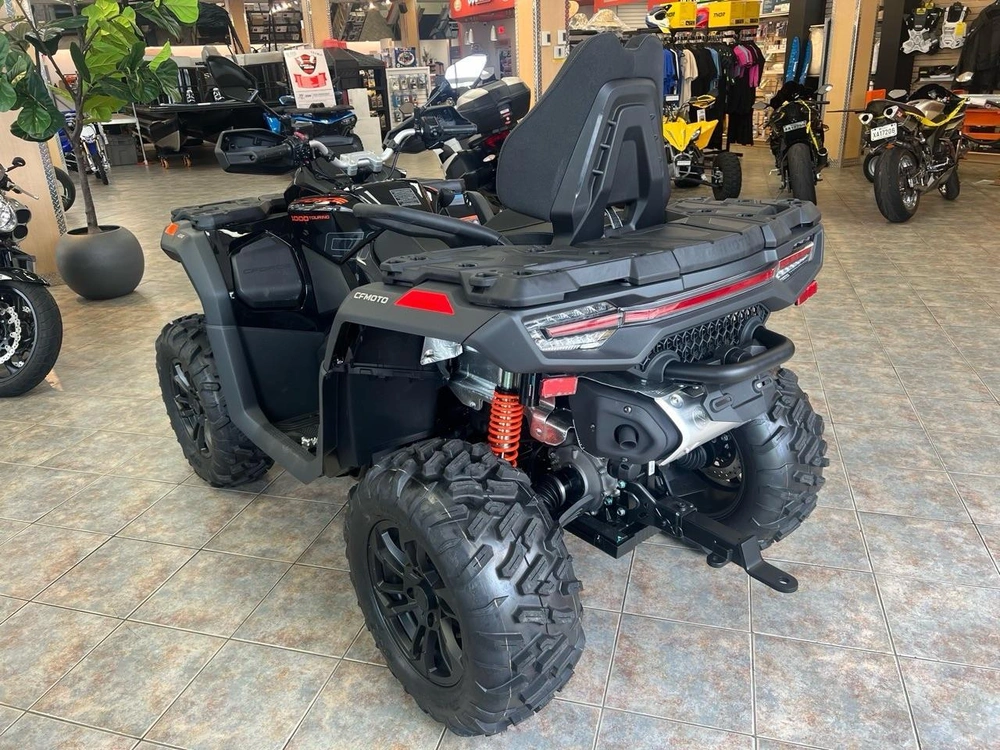2025 Cfmoto Cforce 1000 Touring alt