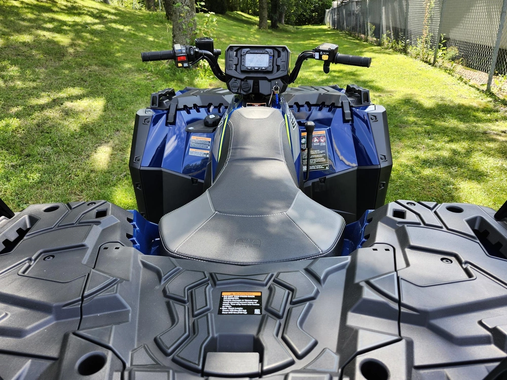 2025 Polaris Sportsman 850 Trail - Springfield Blue Atelier Polaris Expert En Beauce alt