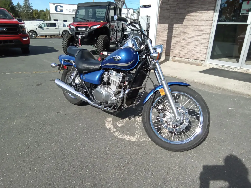 2005 Kawasaki VULCAN 500