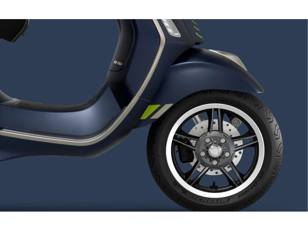 2025 Vespa Primavera Tech 50cc alt