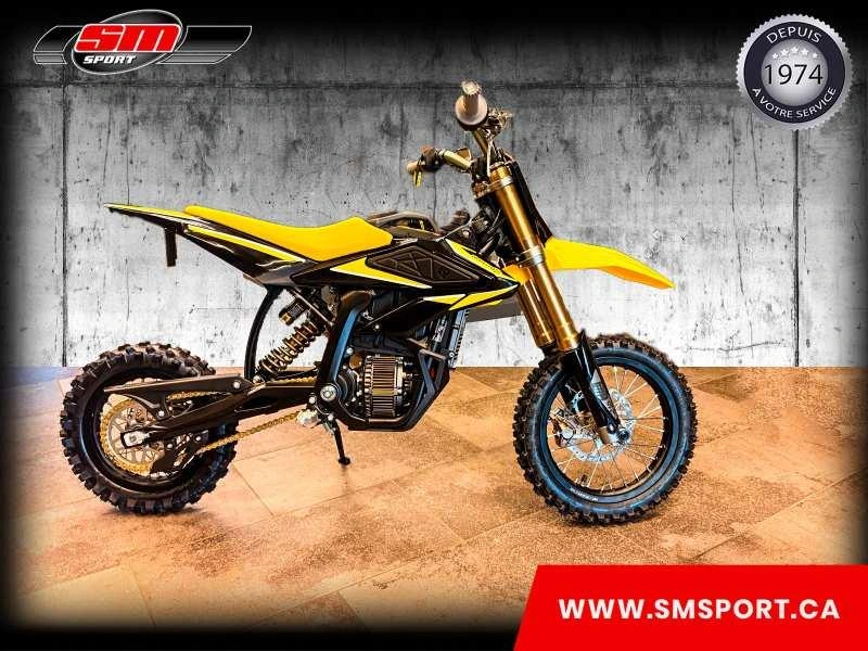 2025 Surron Hyper Bee alt