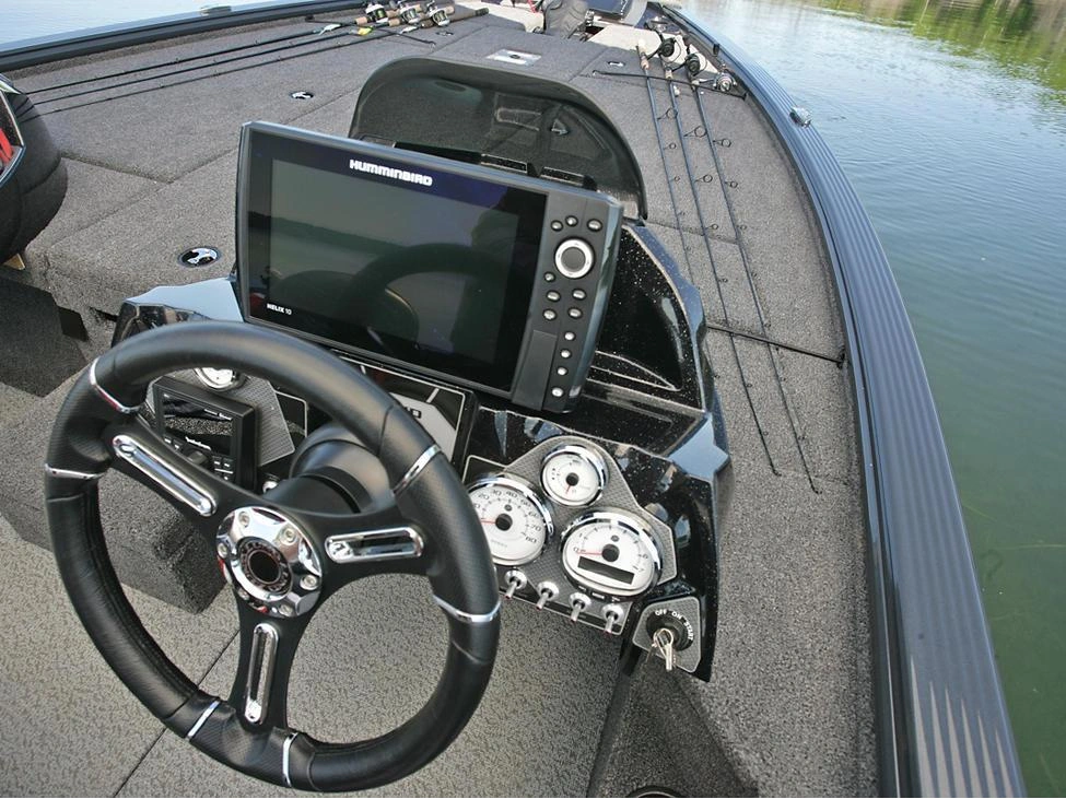 2025 Lund Boat Co 2075 Pro V Bass Xs alt