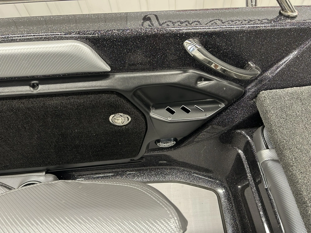 2021 Skeeter Solera 189 alt