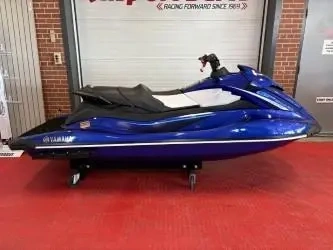 2025 Yamaha Gp Svho Waverunner alt