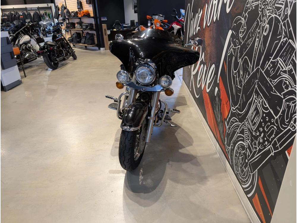 Yamaha V-star 1100 2003 alt
