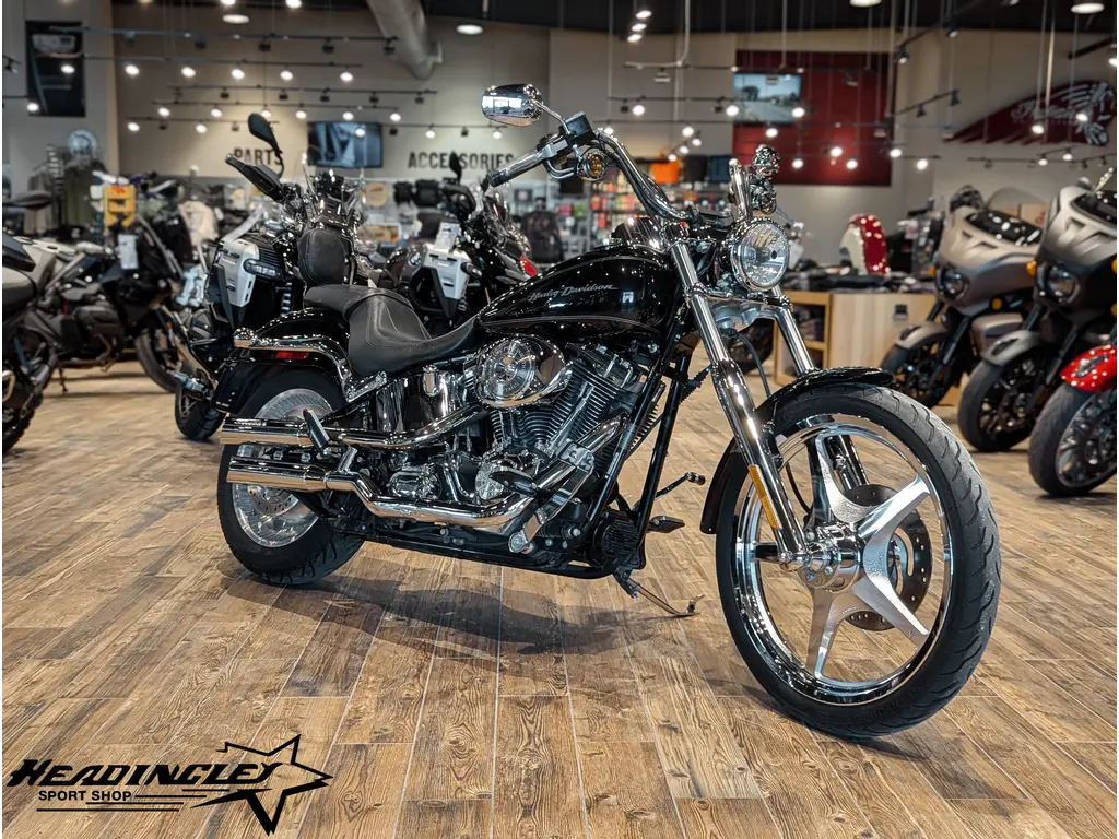 2006 Harley-Davidson Softail Deuce // Vivid Black