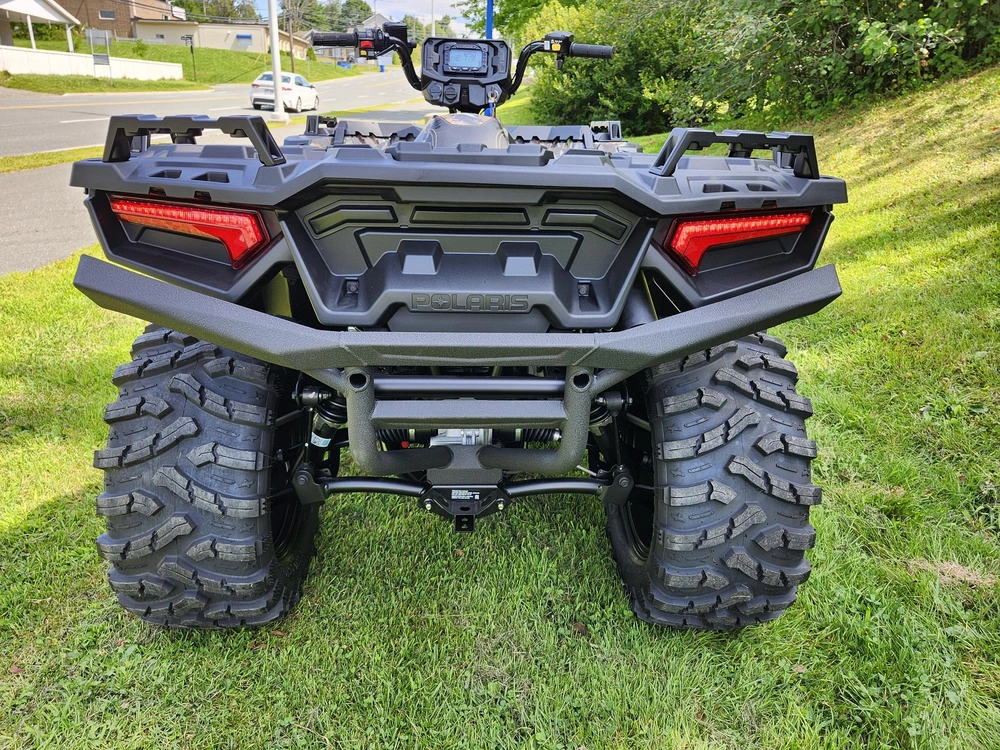 2025 Polaris Sportsman 850 Trail - Polaris Pursuit Camo Vs Cf Moto Overland 850 Touring alt