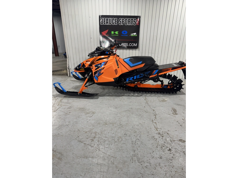 2021 Arctic Cat Riot X 8000 2021 146 | Comparable @🌲 Ski-doo Summit Sp 850 🌲 alt