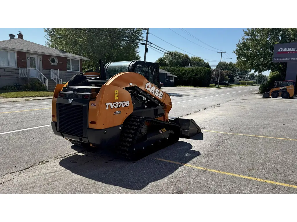 2023 Case TV370B
