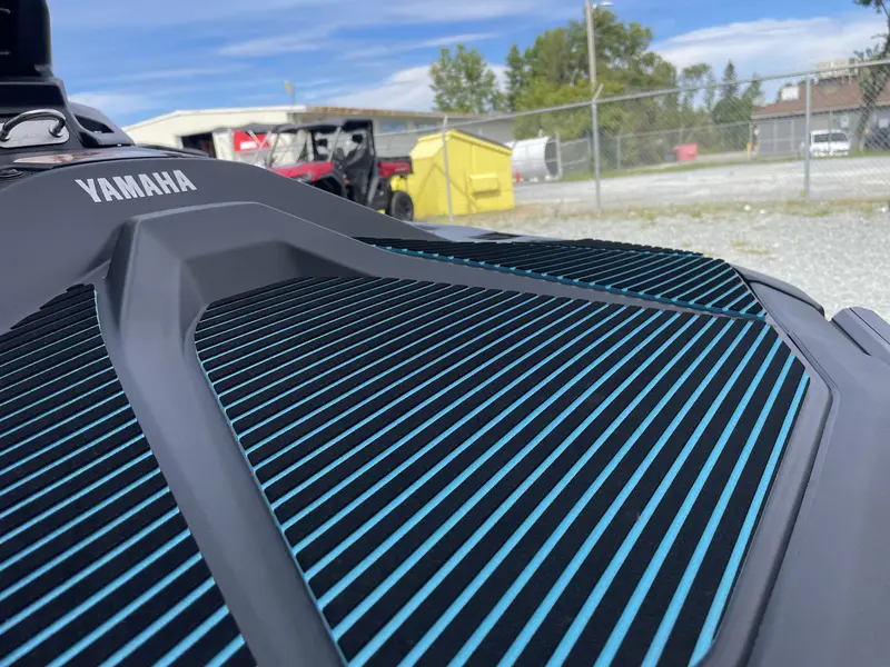 2025 Yamaha Jetblaster DLX 2-Up