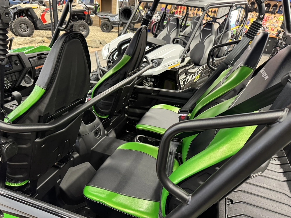 2025 Kawasaki Teryx4 S Se alt