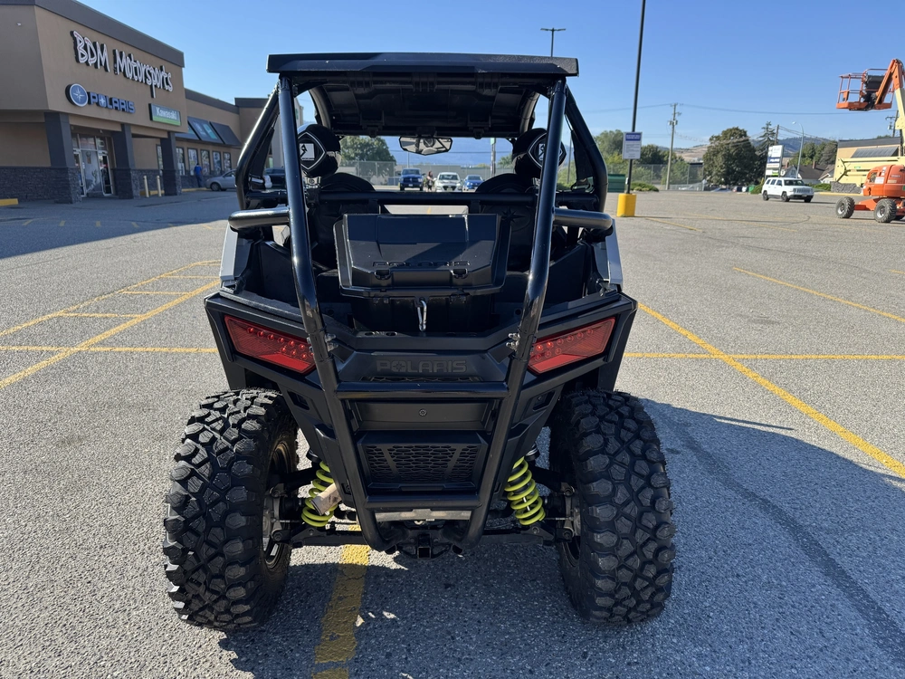 2022 Polaris Rzr Trail Ult - Ghost Gray Ultimate alt