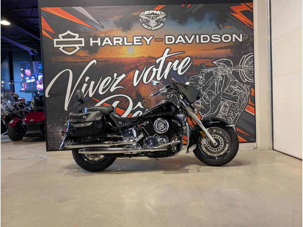 Yamaha V-star 1100 2003 alt